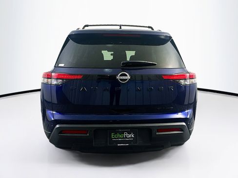 Used 2023 Nissan Pathfinder SV w/ Black Appearance Package AWD/4WD image 7