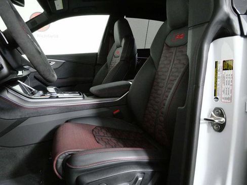 New 2026 Audi RS Q8 performance image 18