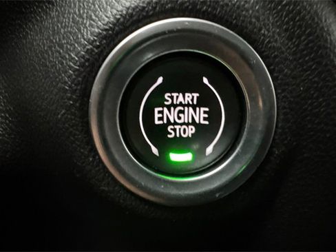 Used 2021 GMC Sierra 1500 Elevation w/ Preferred Package image 35