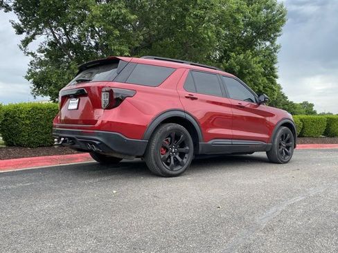 Used 2020 Ford Explorer ST w/ ST Street Pack AWD/4WD image 3