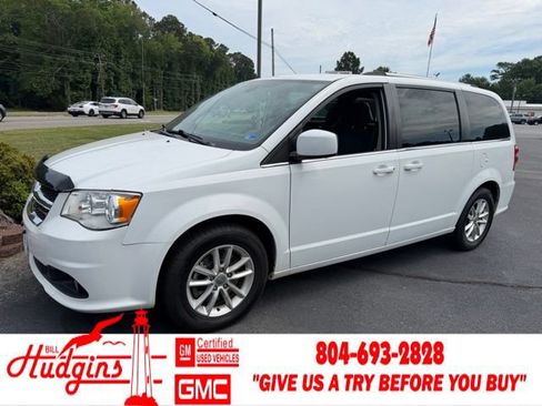 Used 2020 Dodge Grand Caravan SXT FWD image 1