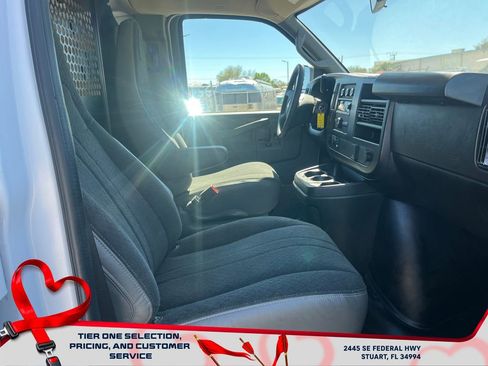 Used 2024 Chevrolet Express 2500 w/ Driver Convenience Package image 13