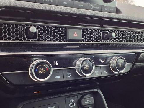 Used 2022 Honda Civic Sport image 10