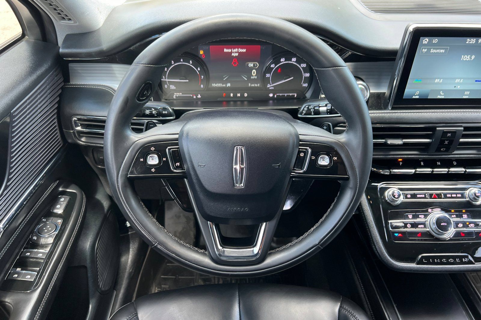 Used 2022 Lincoln Corsair FWD image 14