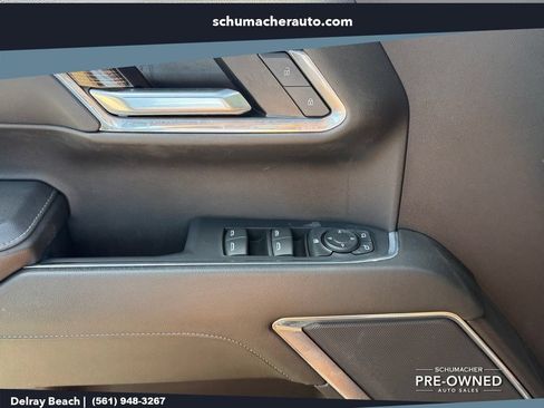 Used 2024 GMC Sierra 1500 Elevation w/ LPO, Elevation Black Package AWD/4WD image 26