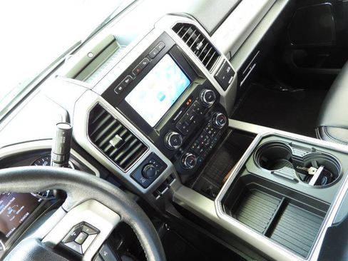 Used 2020 Ford F250 Lariat w/ Tremor Off-Road Package AWD/4WD image 60