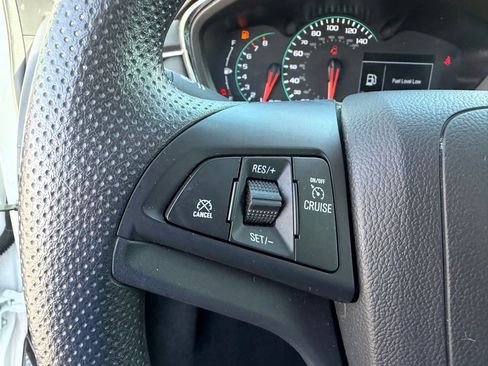 Used 2021 Chevrolet Trax LS w/ Tint and Cruise Package FWD image 18