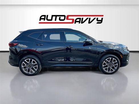 Used 2024 Chevrolet Blazer RS w/ LPO, Floor Liner Package image 8