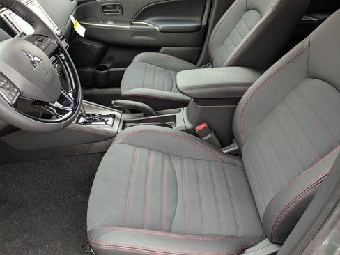 New 2025 Mitsubishi Outlander Sport SE image 12