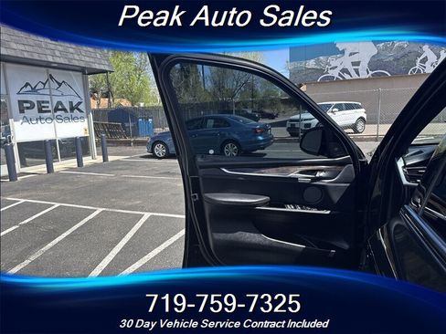 Used 2017 BMW X5 xDrive50i image 23