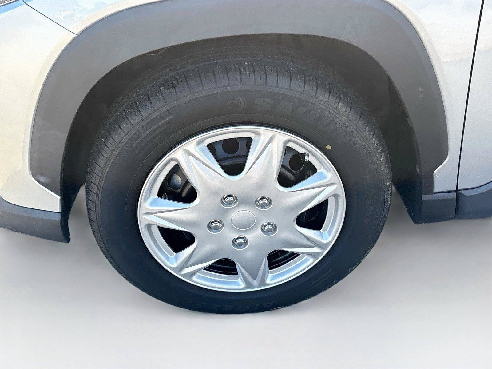 Used 2023 Toyota Corolla Cross L FWD image 29