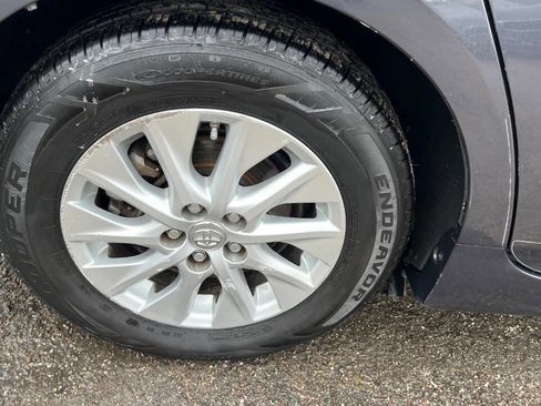 Used 2012 Toyota Prius Prime Plug-In Hybrid image 34