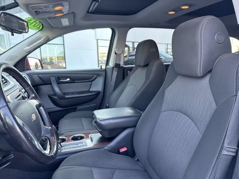 Used 2013 Chevrolet Traverse LT w/ All-Star Edition FWD image 12