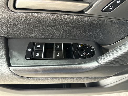 Used 2025 MAZDA CX-50 AWD 2.5 S w/ Premium Package image 22