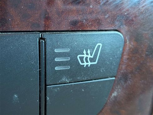 Used 2010 Mercedes-Benz ML 350 4MATIC image 26