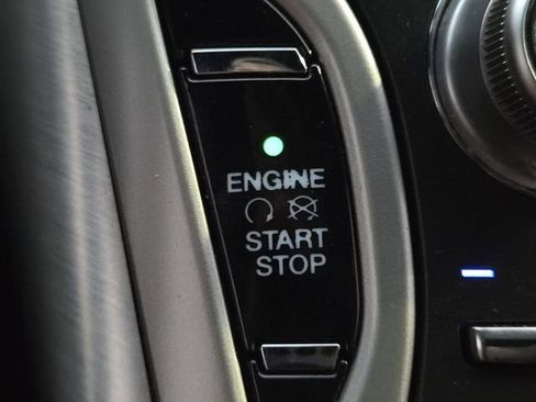 Used 2018 Lincoln MKX Premiere image 13