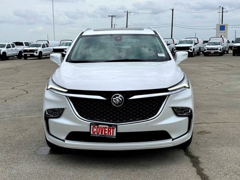 Used 2024 Buick Enclave Avenir w/ Avenir Technology Package image 3