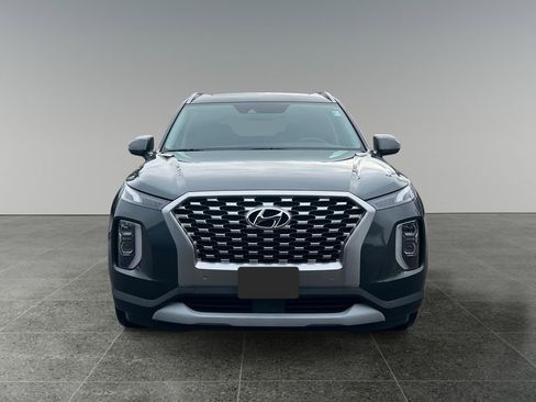 Used 2022 Hyundai Palisade SEL w/ Premium Package image 2