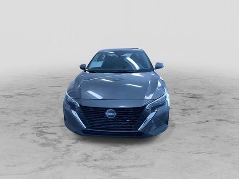 Used 2025 Nissan Sentra S image 5