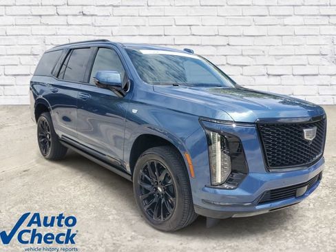 Certified 2026 Cadillac Escalade Sport w/ LPO, ONYX Package RWD image 5