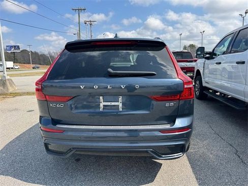 Used 2023 Volvo XC60 B5 Plus w/ Climate Package image 6