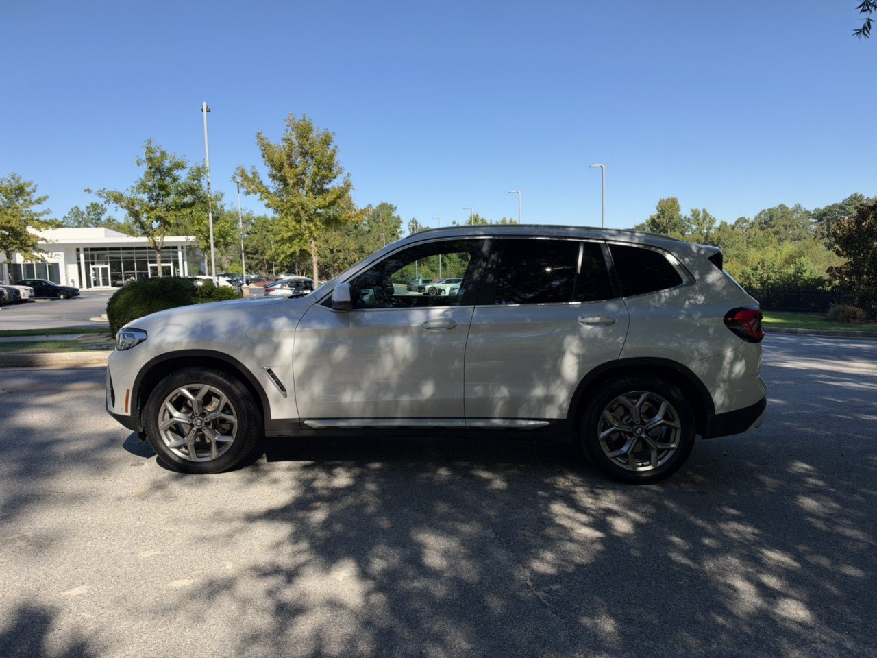 Used 2022 BMW X3 xDrive30i w/ Premium Package 2 AWD/4WD image 2