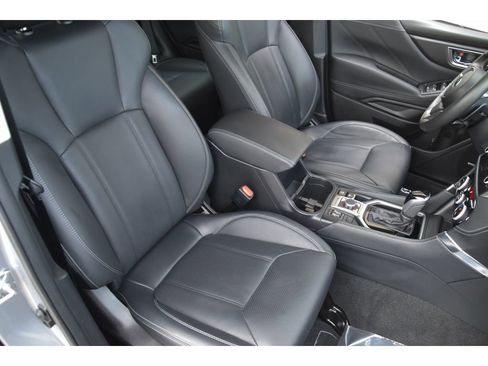 Used 2023 Subaru Forester Touring image 31