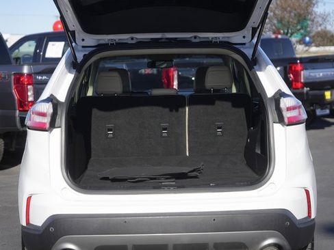 Used 2020 Ford Edge SEL image 30