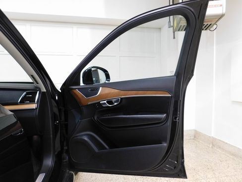 Used 2019 Volvo XC90 T6 Inscription image 94