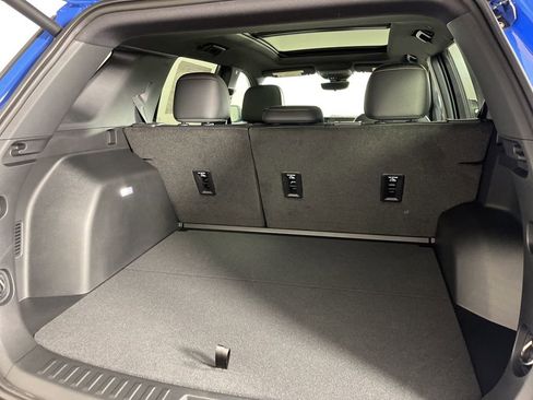 New 2026 Chevrolet Equinox ACTIV w/ Safety and Technology Package AWD/4WD image 20
