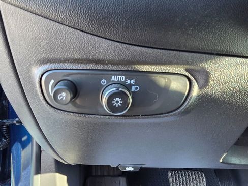 Used 2022 Chevrolet Equinox LT image 15