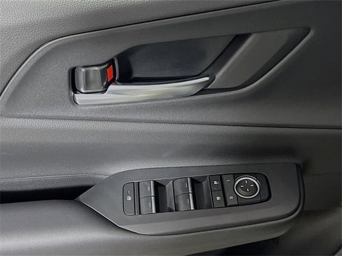 New 2026 Toyota Prius Plug-In Hybrid image 14