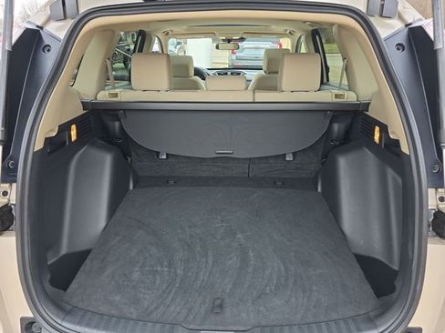 Used 2018 Honda CR-V EX image 19