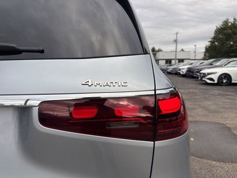 Certified 2025 Mercedes-Benz GLS 450 4MATIC image 8