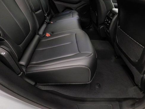 Used 2025 Jeep Grand Cherokee Limited image 28