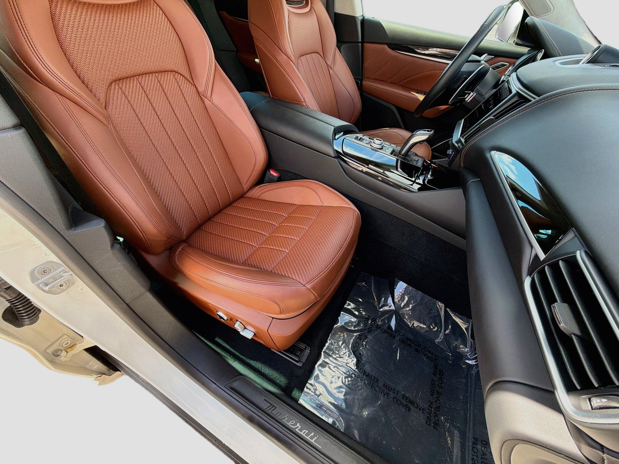 Certified 2022 Maserati Levante Modena AWD/4WD image 15