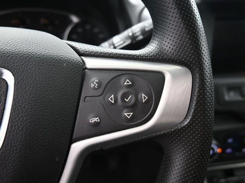 Used 2024 GMC Terrain SLE FWD image 24