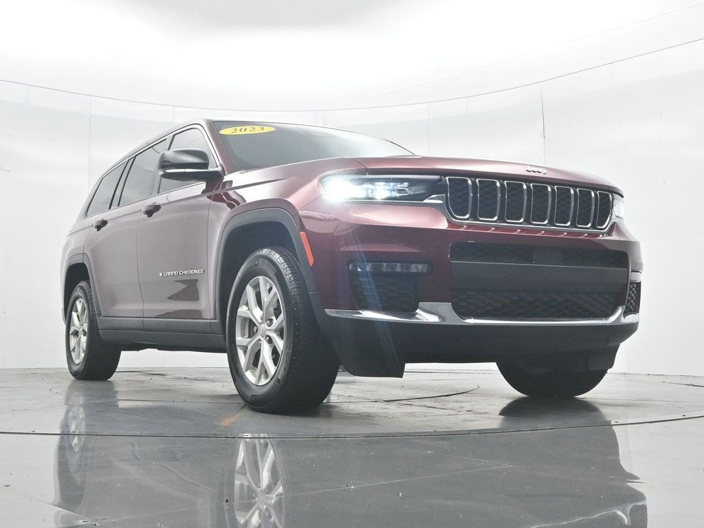 Used 2023 Jeep Grand Cherokee L Limited RWD image 36