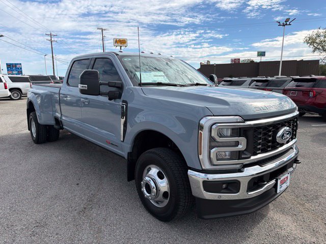 New 2027 Ford F350 Lariat w/ Lariat Ultimate Package AWD/4WD image 3