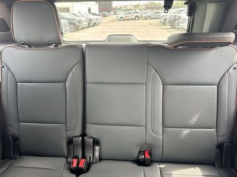 New 2026 GMC Yukon AT4 image 24