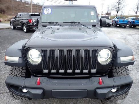 Used 2019 Jeep Wrangler Unlimited Rubicon w/ Steel Bumper Group image 10