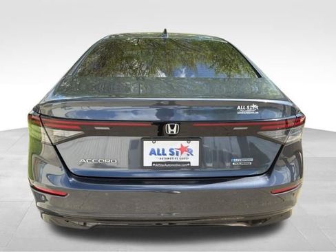 Used 2023 Honda Accord Touring image 7