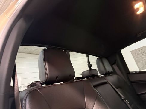 Used 2023 GMC Canyon Elevation w/ Elevation Premium Package AWD/4WD image 15