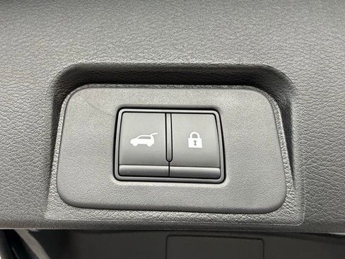 New 2026 Nissan Rogue SV w/ SV Premium Package image 18