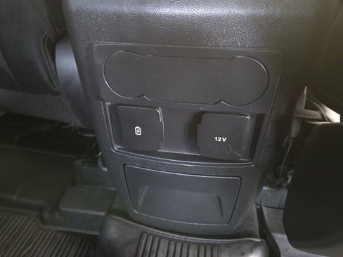 Used 2023 Ford Explorer XLT w/ Equipment Group 202A image 28