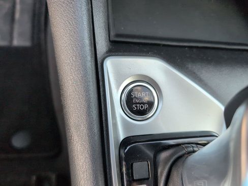 Used 2022 Nissan Altima 2.5 SV FWD image 22