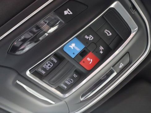 New 2025 Jeep Grand Cherokee L Altitude AWD/4WD image 36