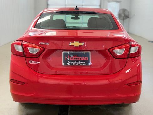 Used 2017 Chevrolet Cruze LS FWD image 6
