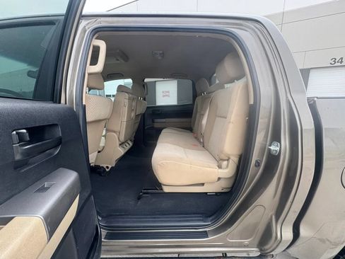 Used 2012 Toyota Tundra 4x4 CrewMax w/ Tow Pkg image 14