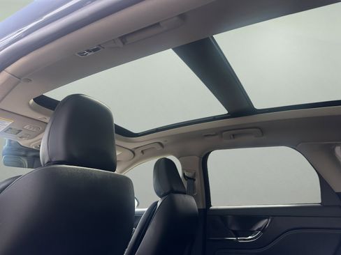 New 2026 Lincoln Corsair Reserve AWD/4WD image 17